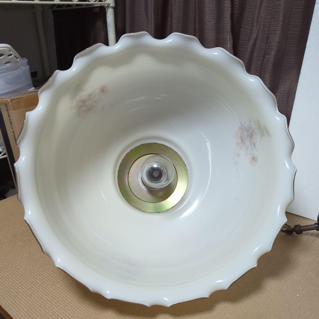 （昭和レトロ商品）山田照明 フラワーモチーフペンダントライト （ガラスシェード）