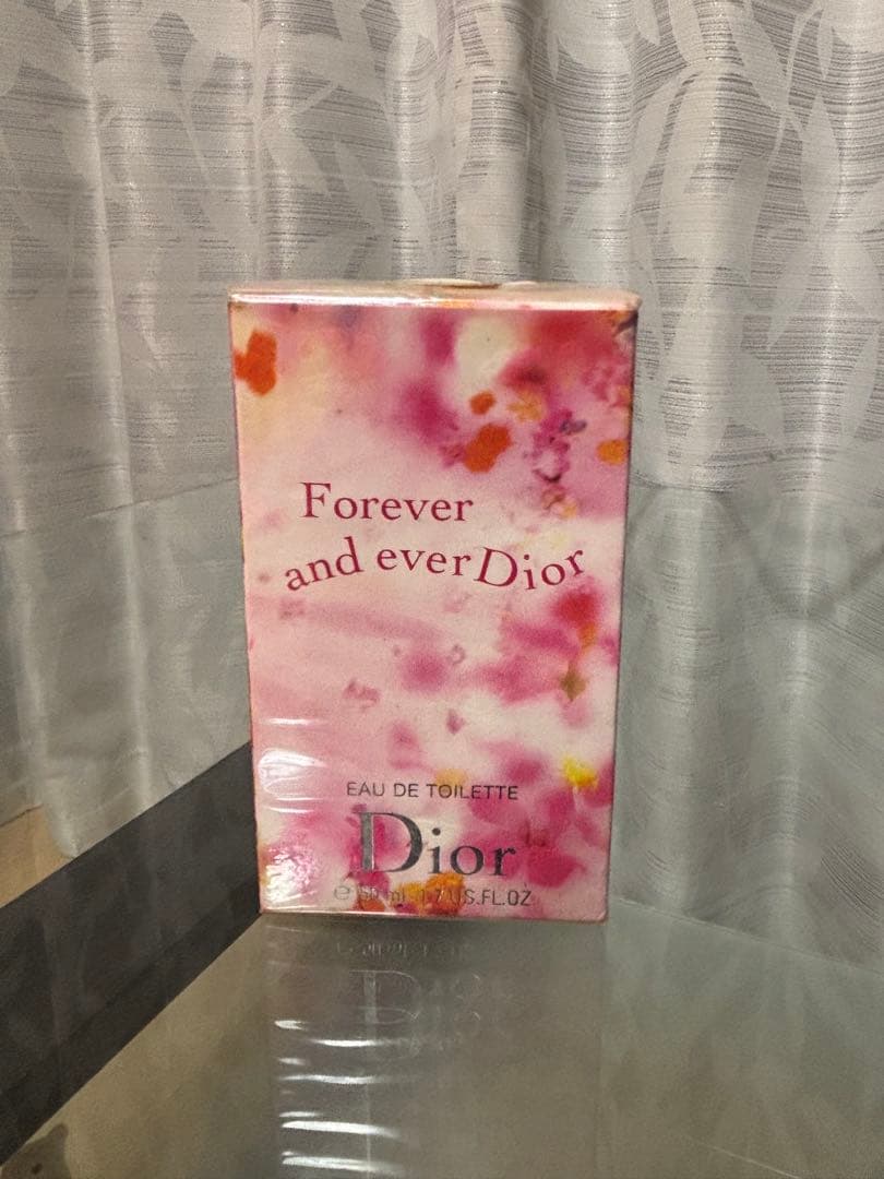 【 新品未開封 】Christian Dior フォーエバーアンドエバー