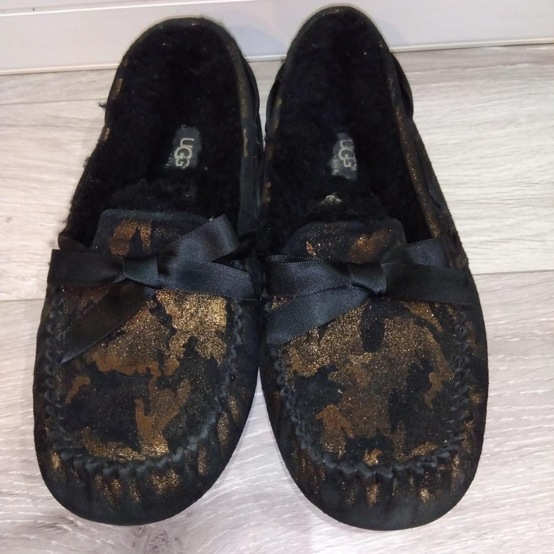 UGG　アグ　モカシン ムートン　ブラック　レース　リボン　８　♡超美品♡