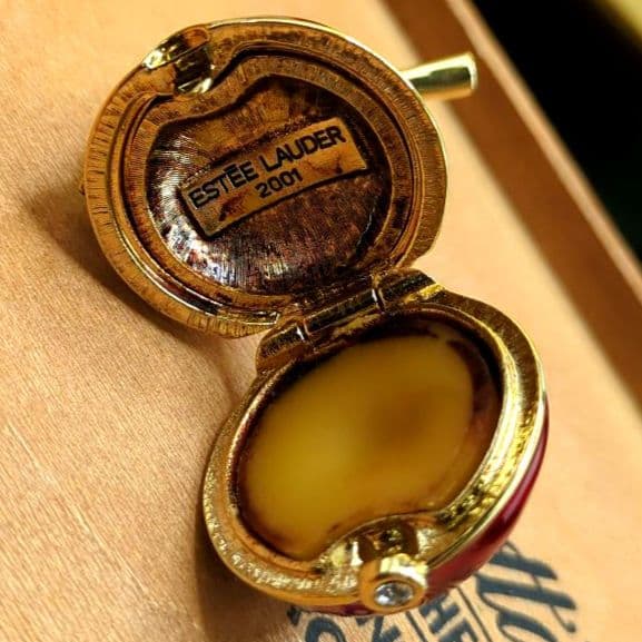 元箱付き エスティローダー 練り香水 コンパクト アップル ゴールドとレッド
