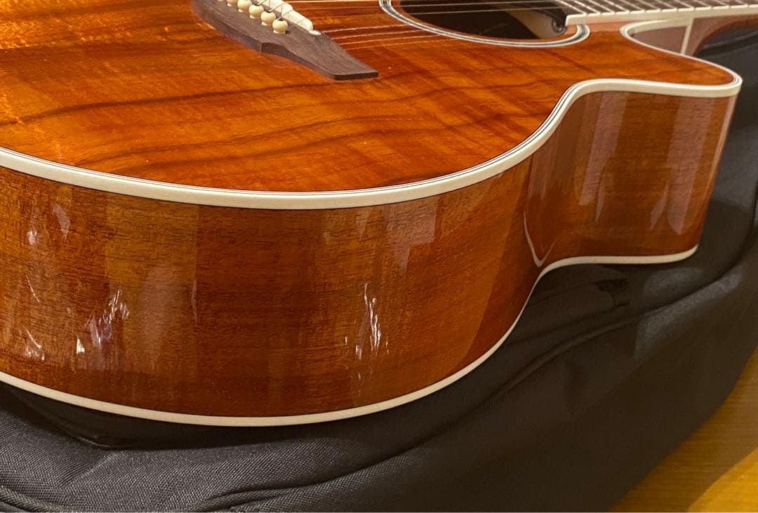 Takamine PTU131KC N ハワイアンコア エレアコ　超美品