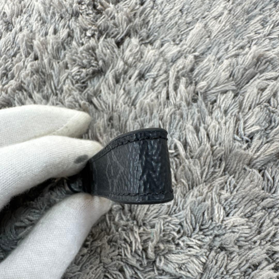 LOUIS VUITTON モノグラム ポルトクレ ドラゴンヌ M61950