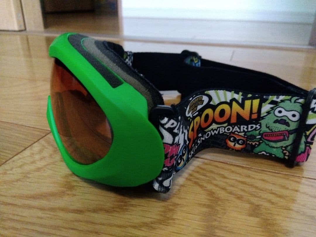 子供用スキーウェア☆columbia、スノーブーツ、ニット帽、スキー手袋セット