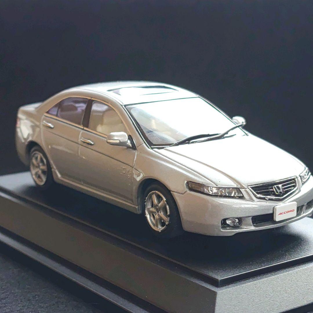 Honda accord アコード 1/43 ミニカー SATINSILVER