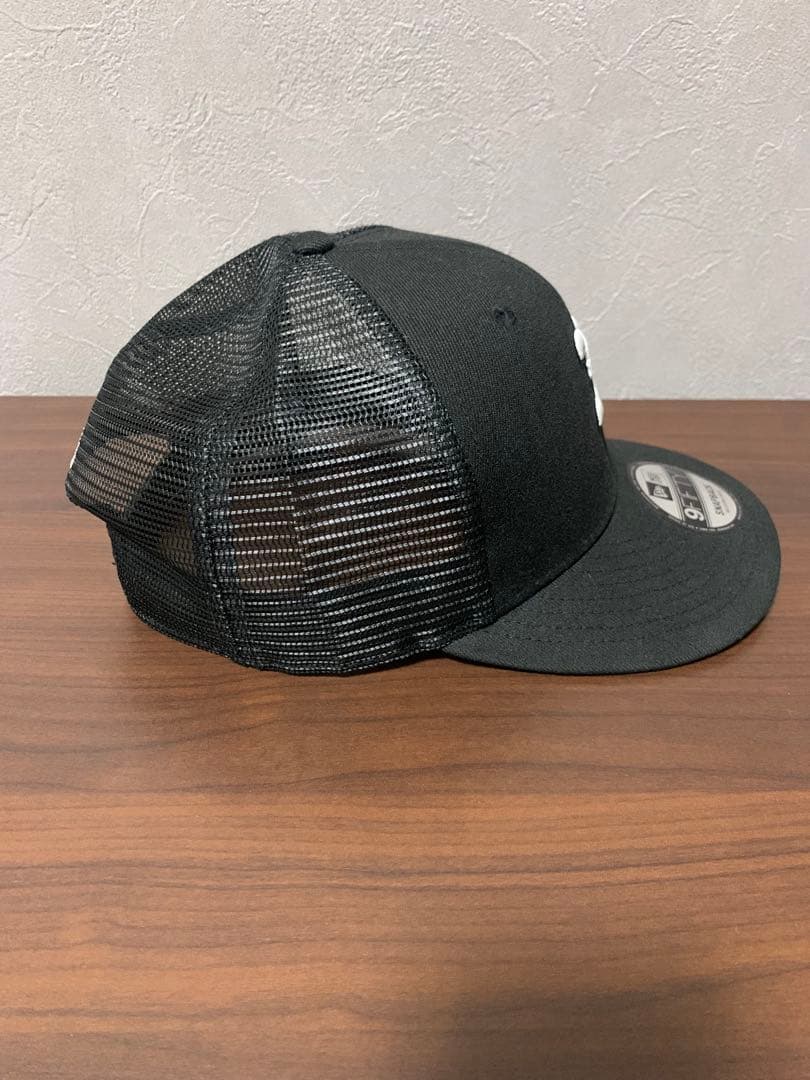 godselectionxxx ロゴメッシュキャップ