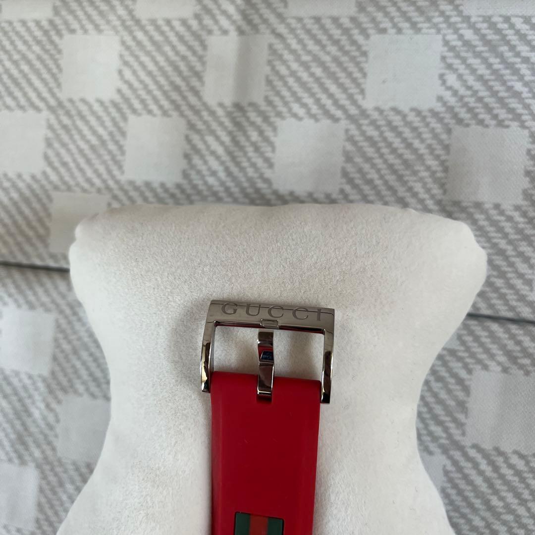 GUCCI グッチ　sync archive Watch rubber レッド