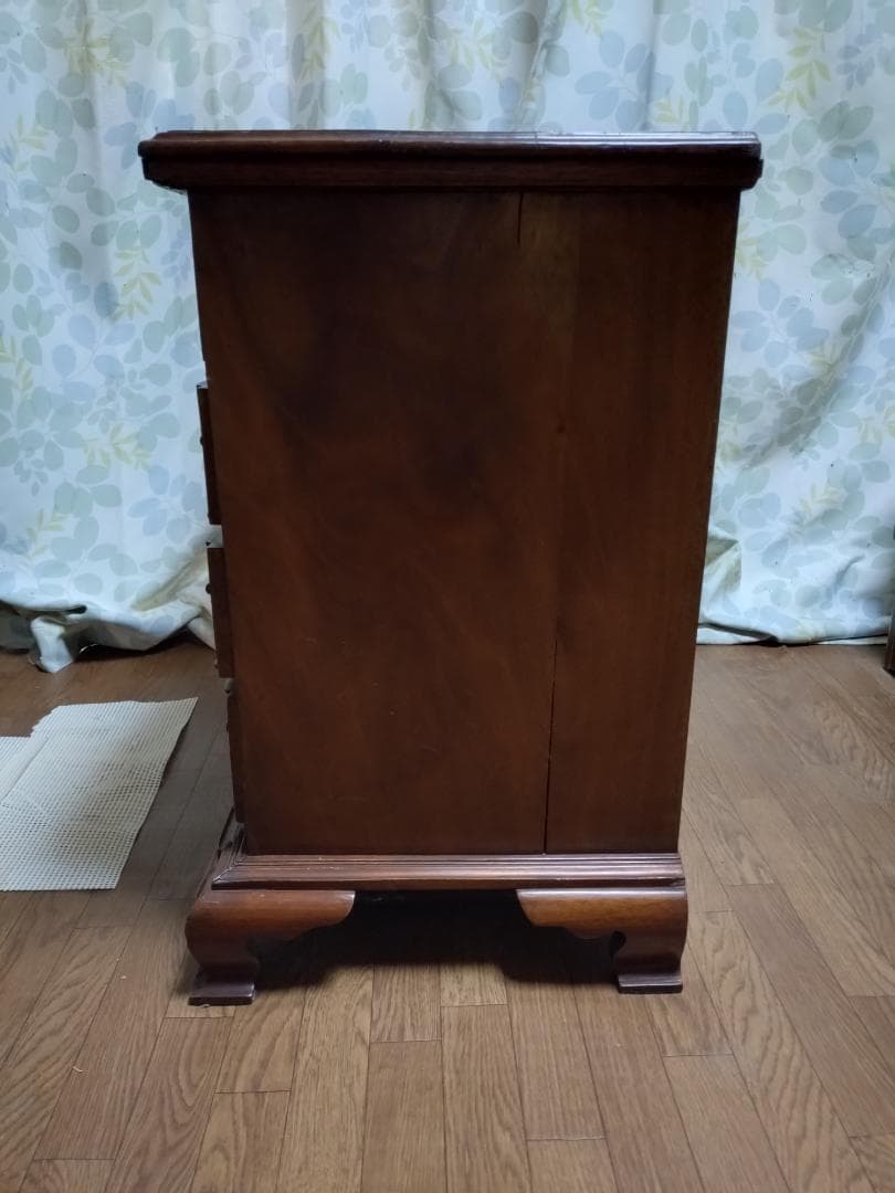 アンティーク　4段チェスト