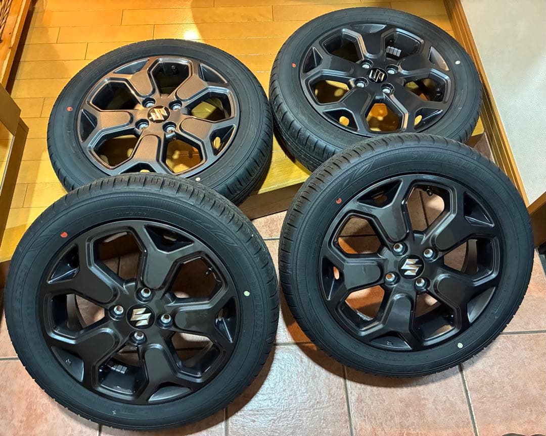 値下げします！ 新車外し スズキハスラータフワイルド　純正タイヤホイールセット