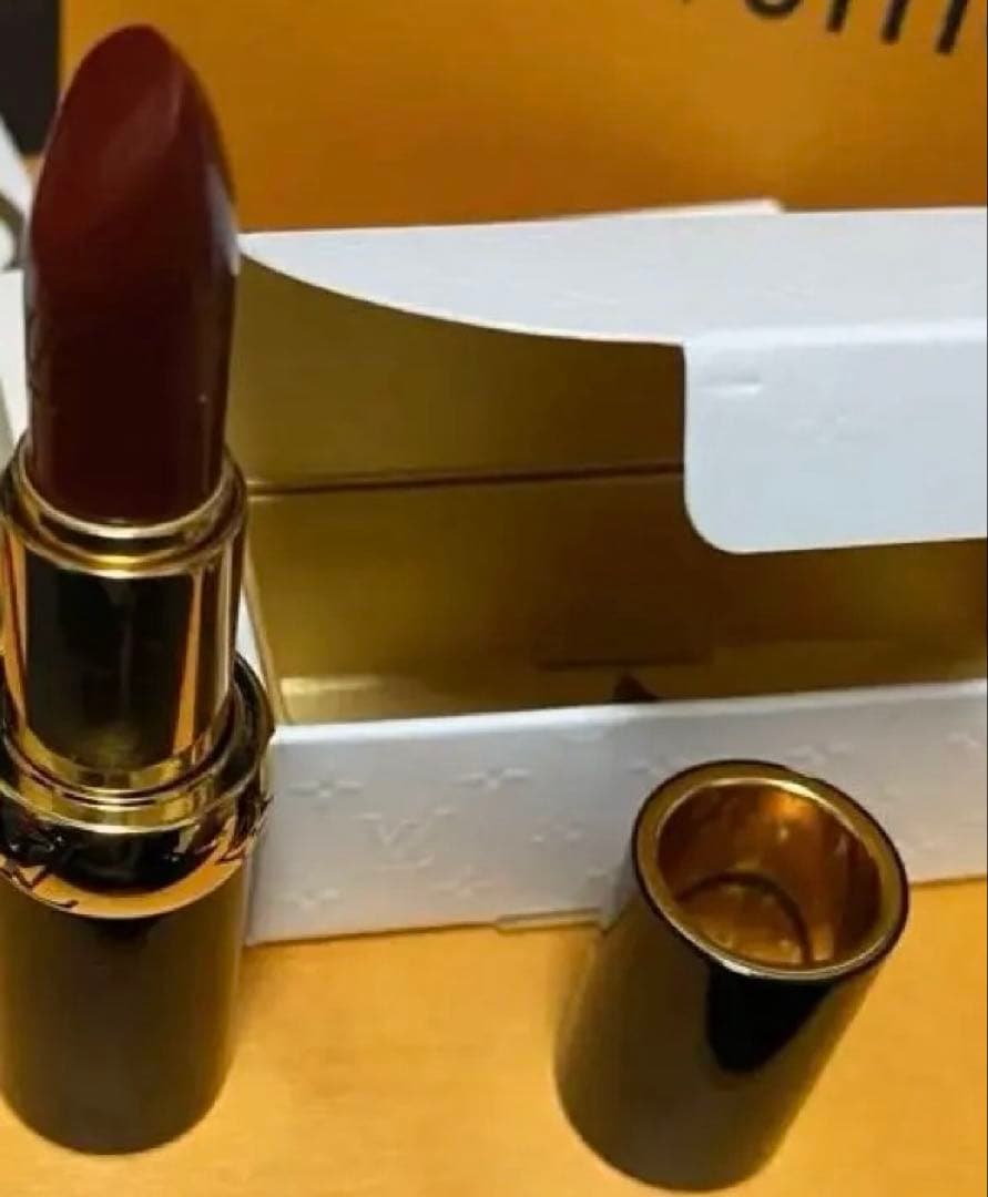 新品　口紅　ルイヴィトン LV ルージュ - サテン リップスティック　896
