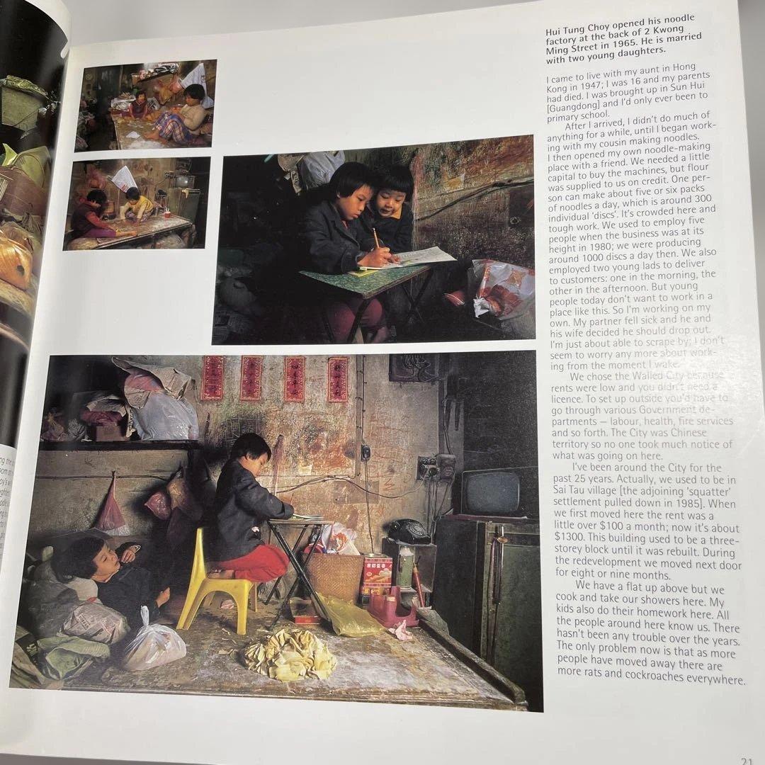 稀少本「City of Darkness」 洋書