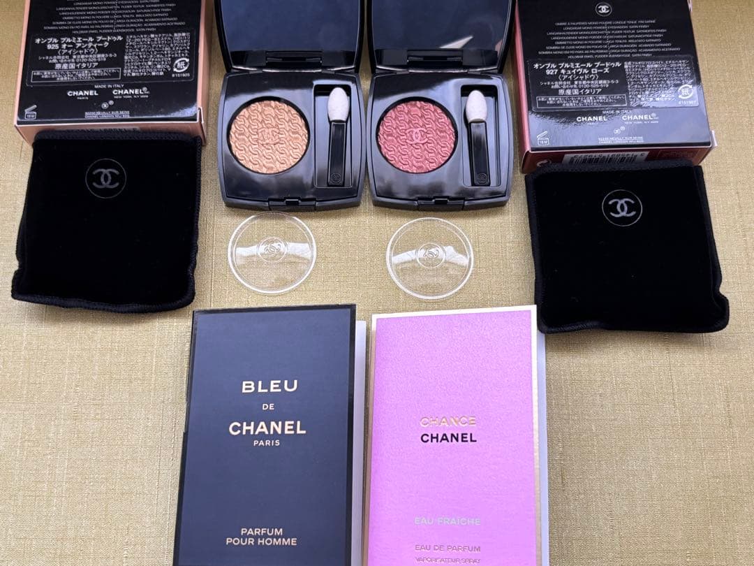 CHANEL アイシャドウ　2種&サンプル香水SET