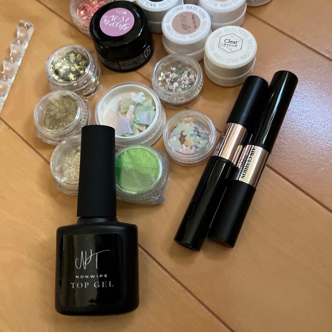 プリジェル　ネイリストset カラーand筆andライトなど