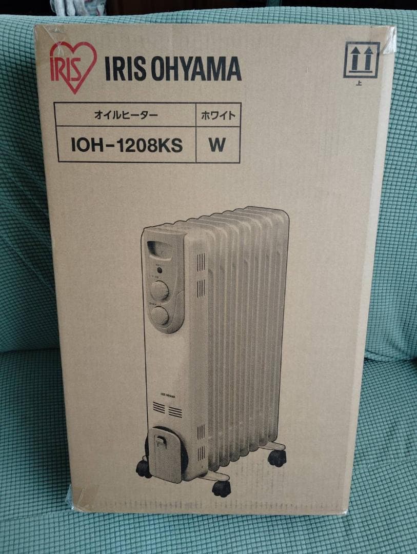 アイリスオーヤマ オイルヒーター IOH-1208KS-W（送料込み）