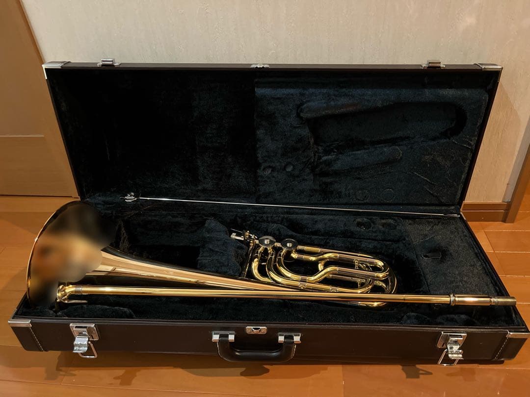 YAMAHA バストロンボーン ケース付き