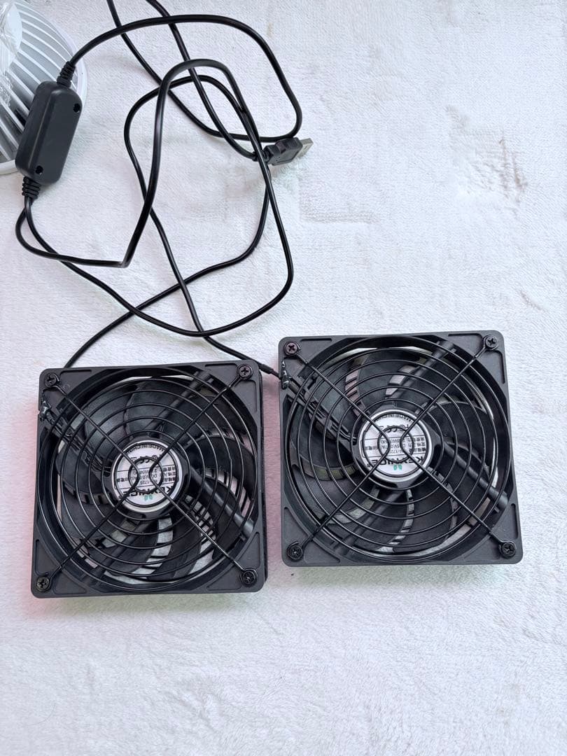 エ*ビ様 植物LEDライト2個、扇風機2個セット