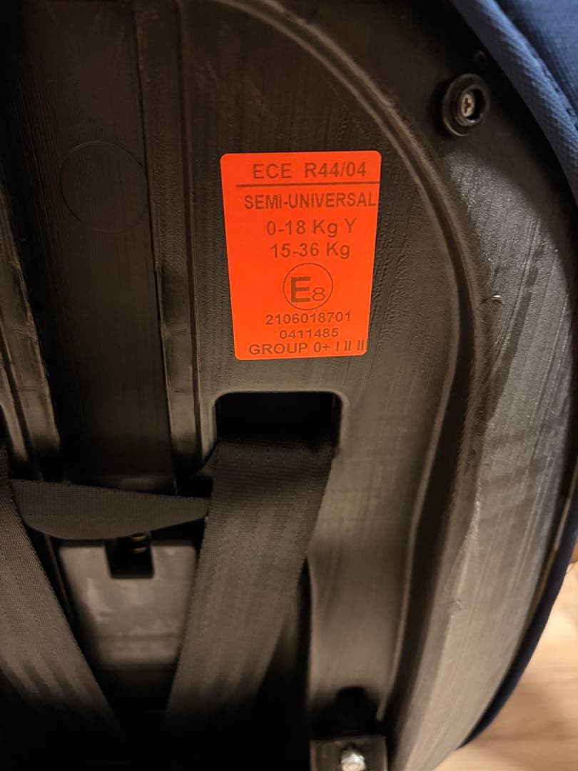 チャイルドシート 新生児 ISOFIX 送料無料 回転式ジュニアシート