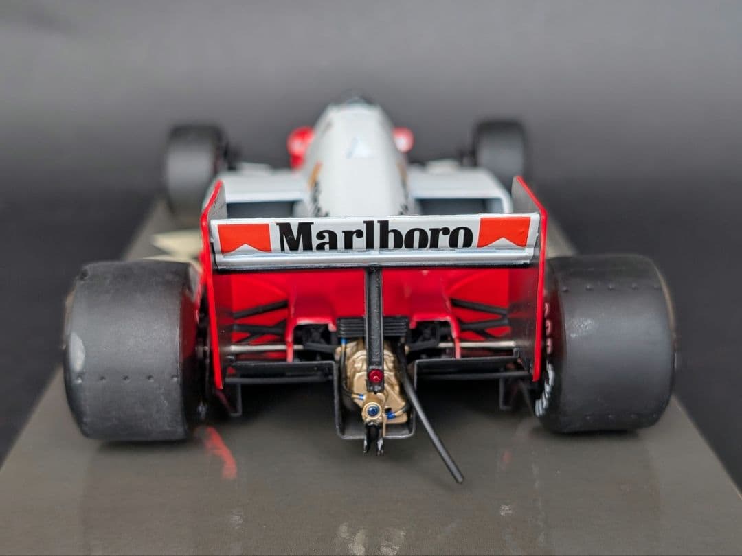 SOLIDO 1/18 マクラーレン F1 MP4/2C 1986 A.プロスト