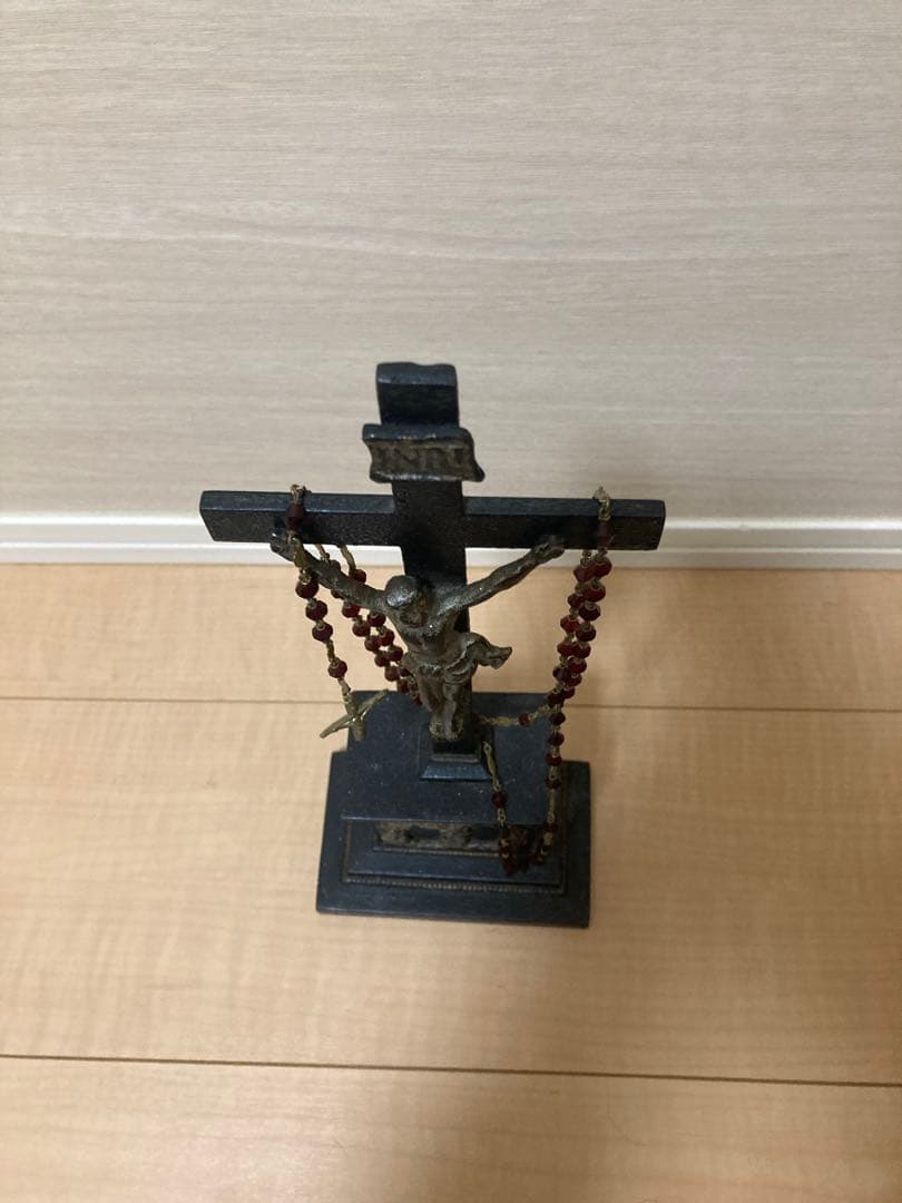 テ*ア様 【アンティーク】金属製 十字架 イエス像 ロザリオ付き