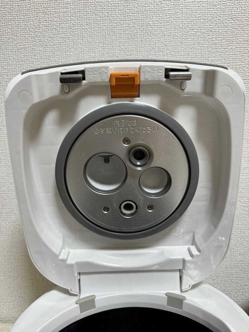 象印NP-RN05 炊飯器 3合炊き 2022年製