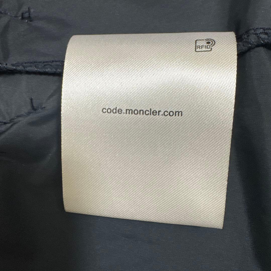 MONCLERモンクレール／カーディガン・紺色