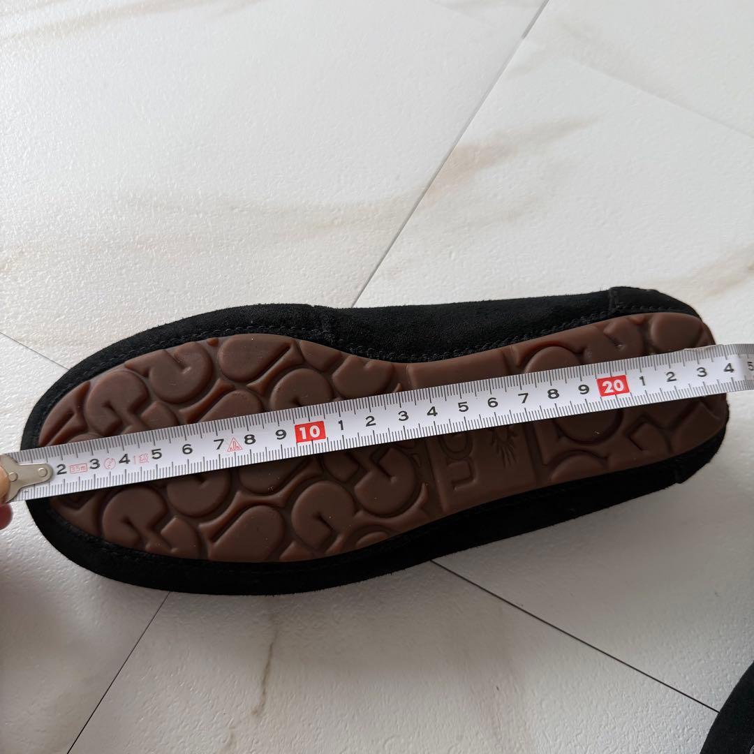 ✨試着✨極美品　アグ　正規品UGG ブラック モカシン　スリッポン　ローファー