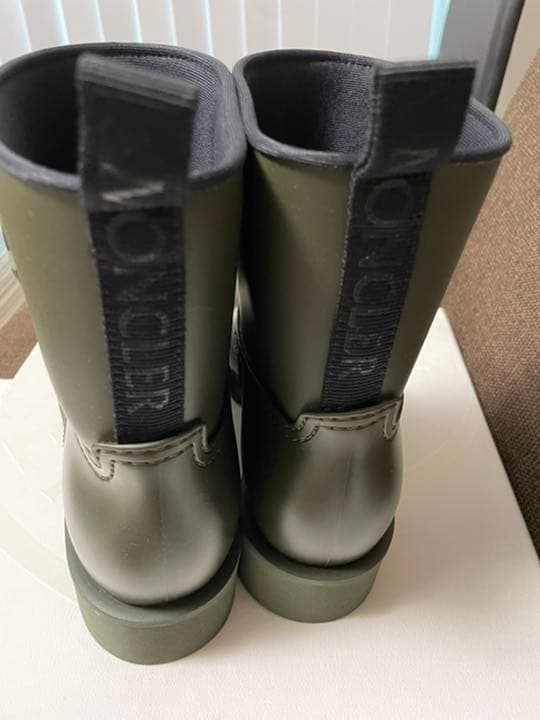 レインブーツ　モンクレール　カーキ　40サイズ　25センチ