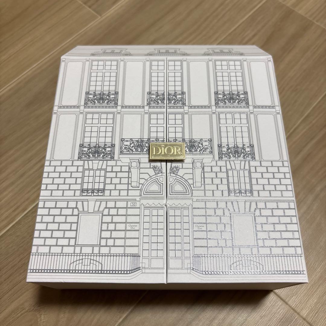 【新品】Dior ル ミニ 30 モンテーニュ