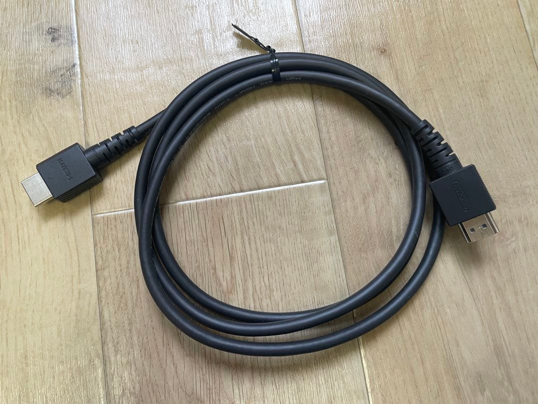 Nintendo Switch 本体 黒/紫/黄