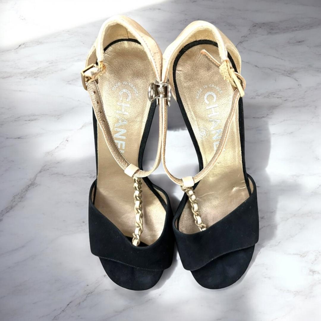 靴 CHANEL Mules Sandals Gold Chain T-Strap