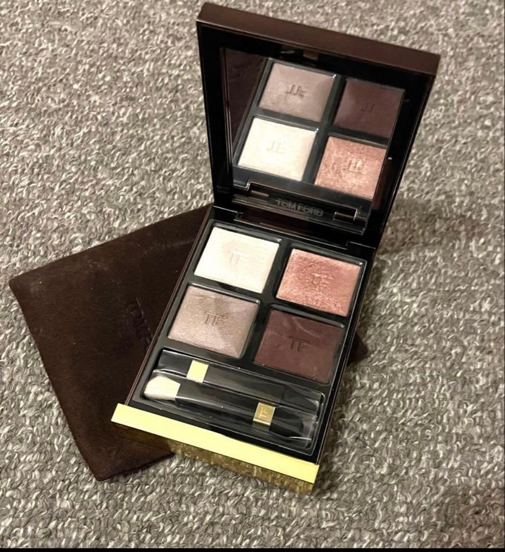 ほぼ未使用】トムフォード　27A ヴァージン オーキッド　アイシャドウ