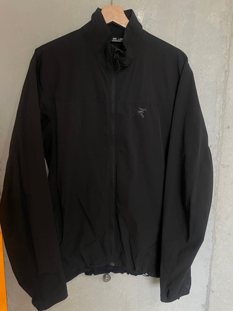 ARC’TERYX 　ガンマライトウェイトジャケット　Mサイズ