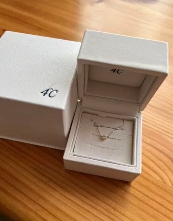 最終値下げ《4℃》ネックレス ダイヤモンド