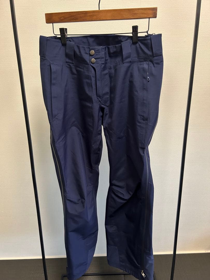 パタゴニアスキー＆スノーボードウェア　ゴアテックス上下Sサイズ