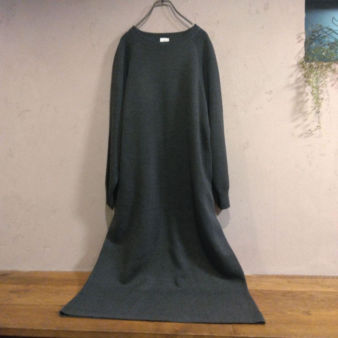 今季新品【アーバンリサーチドアーズ】スウェットライクニットワンピース　チャコール