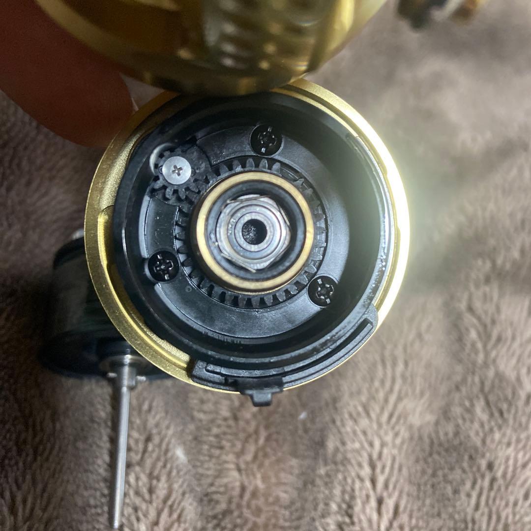 シマノ21カルカッタコンクエスト 101(ローギア、左巻き)