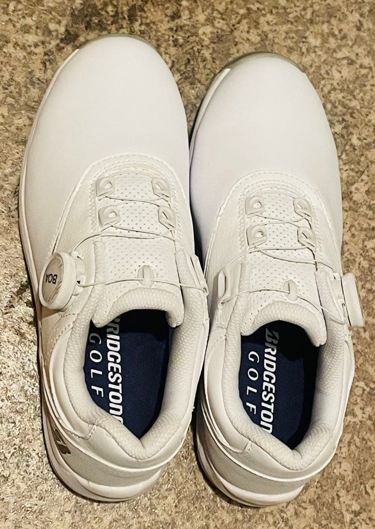 ブリヂストン ゼロ・スパイク バイター ライト ＳＨＧ２１０ＷＧ ゴルフシューズ