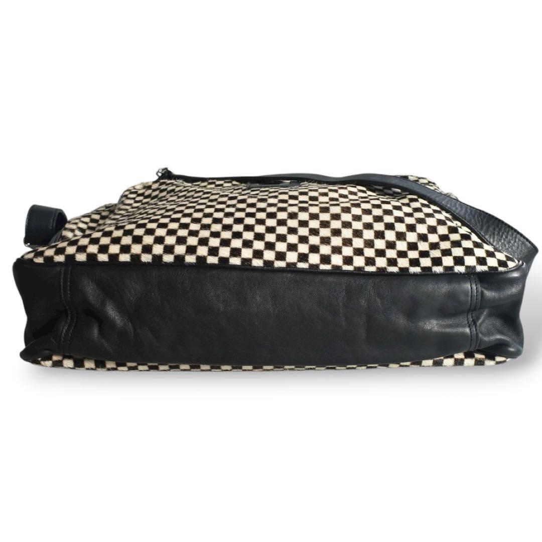 極美品フロリアンドゥニクール　腹子チェッカーフラッグ レザーブリーフ A4大容量