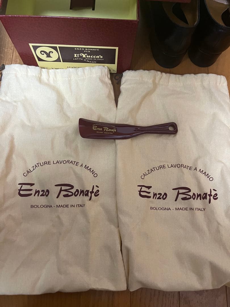 Le Yucca’s / Plane Toe Shoes