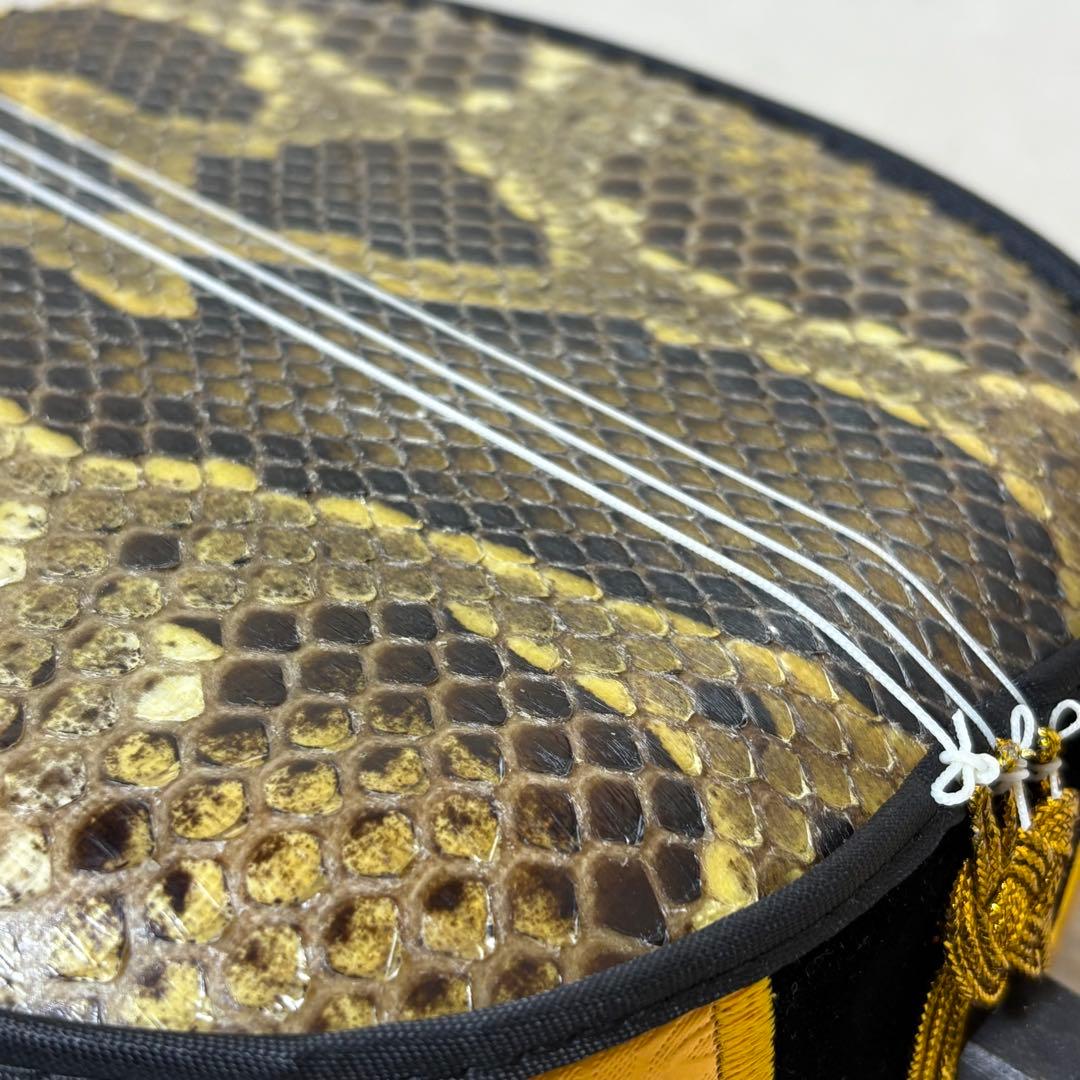 三線 本皮 強化張り 本革 蛇皮 蛇革 三味線 琉球 沖縄