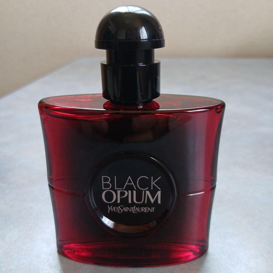 イヴサンローラン ブラックオピウム オーデパルファム オーバーレッド 50ml