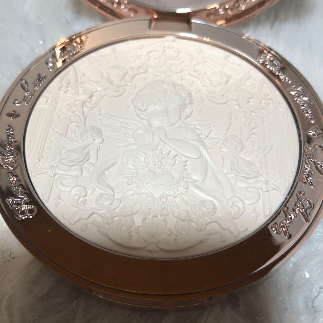 フラワーノーズリトルエンジェルコレクション　ハイライター　チーク