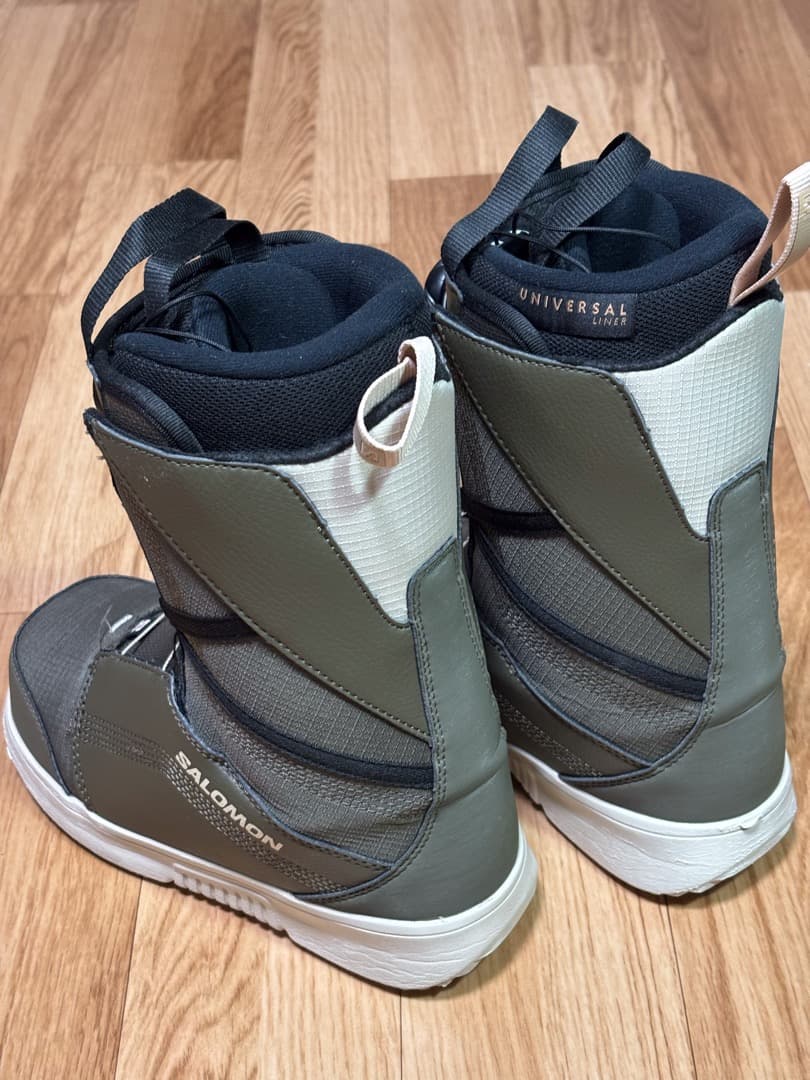 サロモンスノーボードブーツ22-23