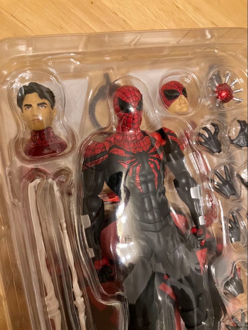 スーペリア　スパイダーマン　リボルテック　アメイジングヤマグチ風　スパイダーマン