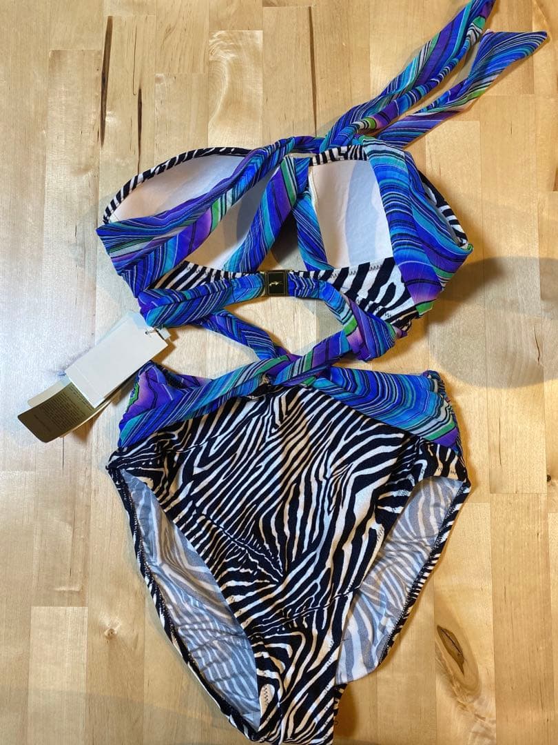 【新品 タグ付き】 ゴテックス gottex スイム ウェア 水着 サイズ9