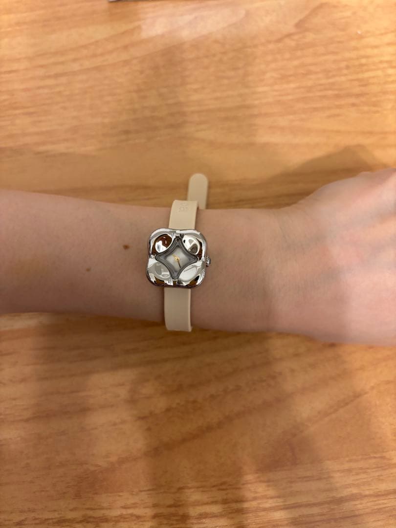 CABANE de ZUCCA AWDPO028 アイボリー 時計