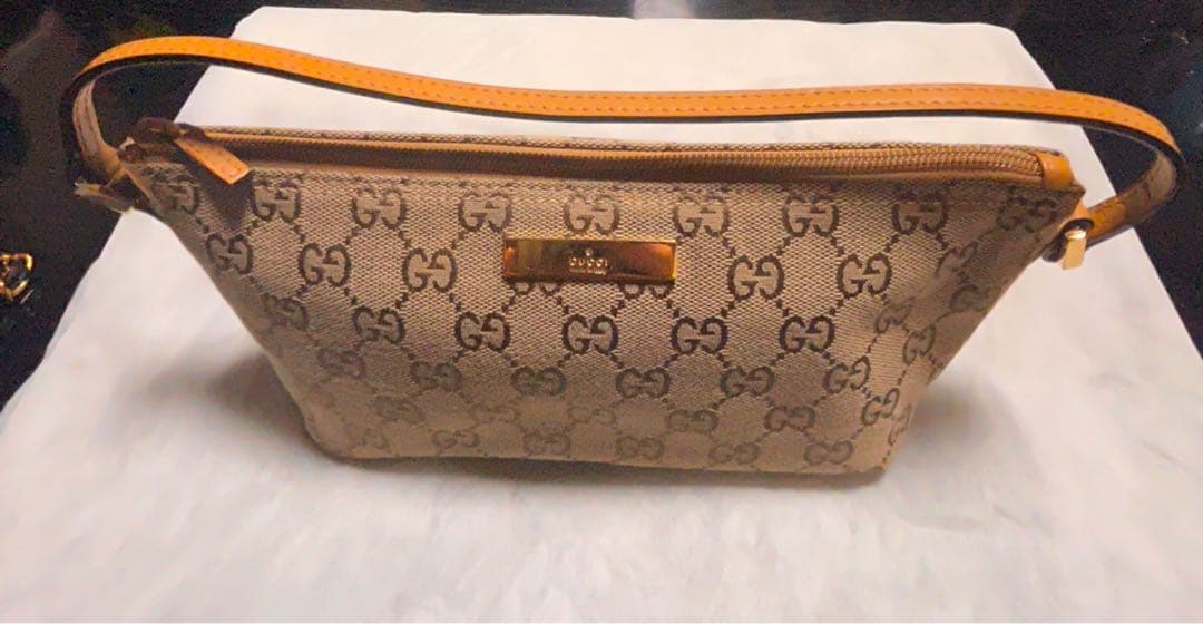 Gucci GGパターン 小型バッグ