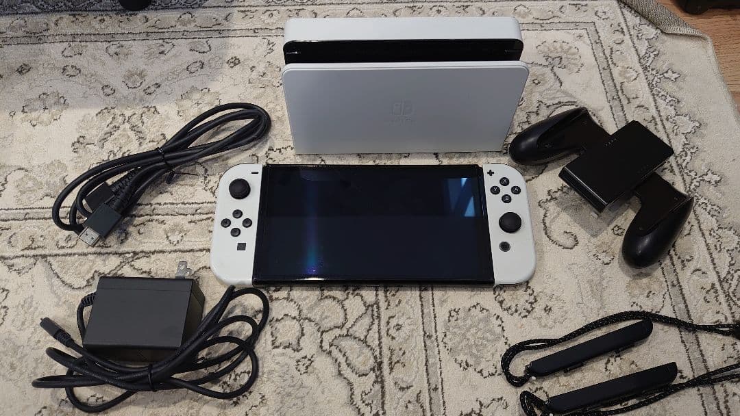 【souso】Switch 有機ELマリオカート8等まとめ売り