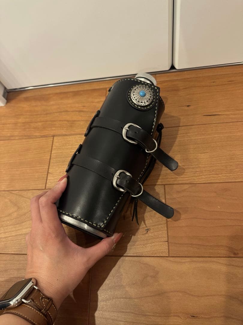 ガソリン予備燃料タンク　携行缶