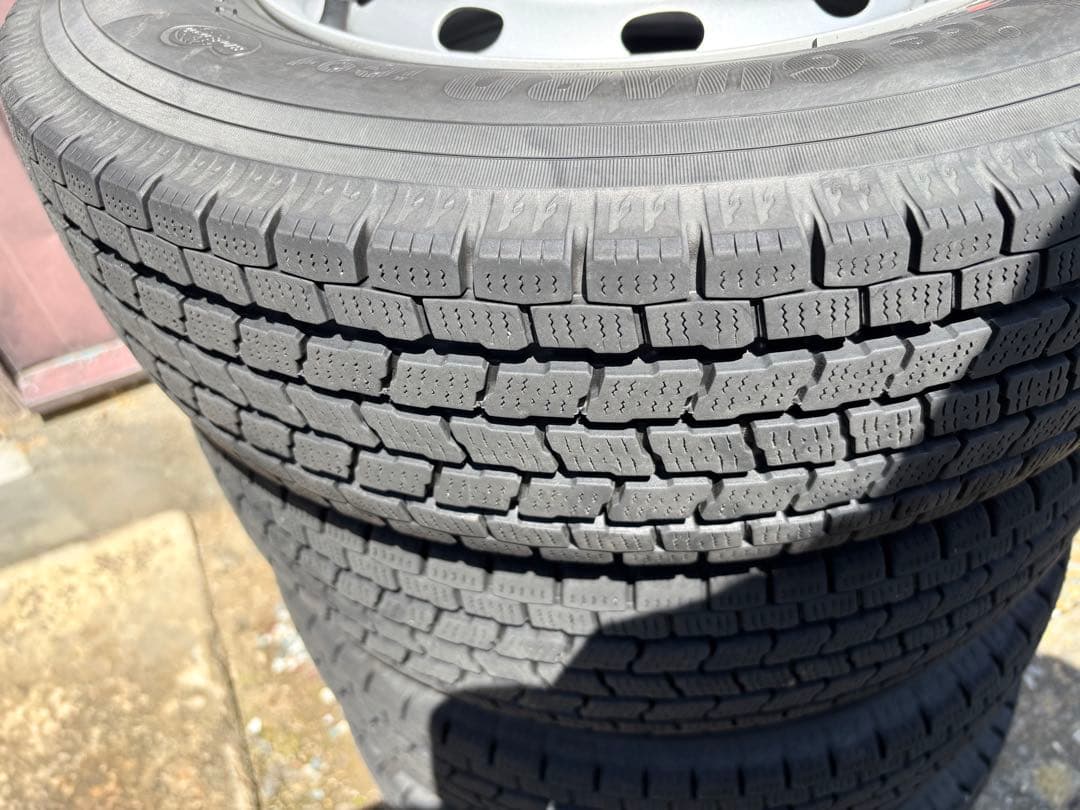 winwin様　145/80 R12 スタッドレスタイヤ