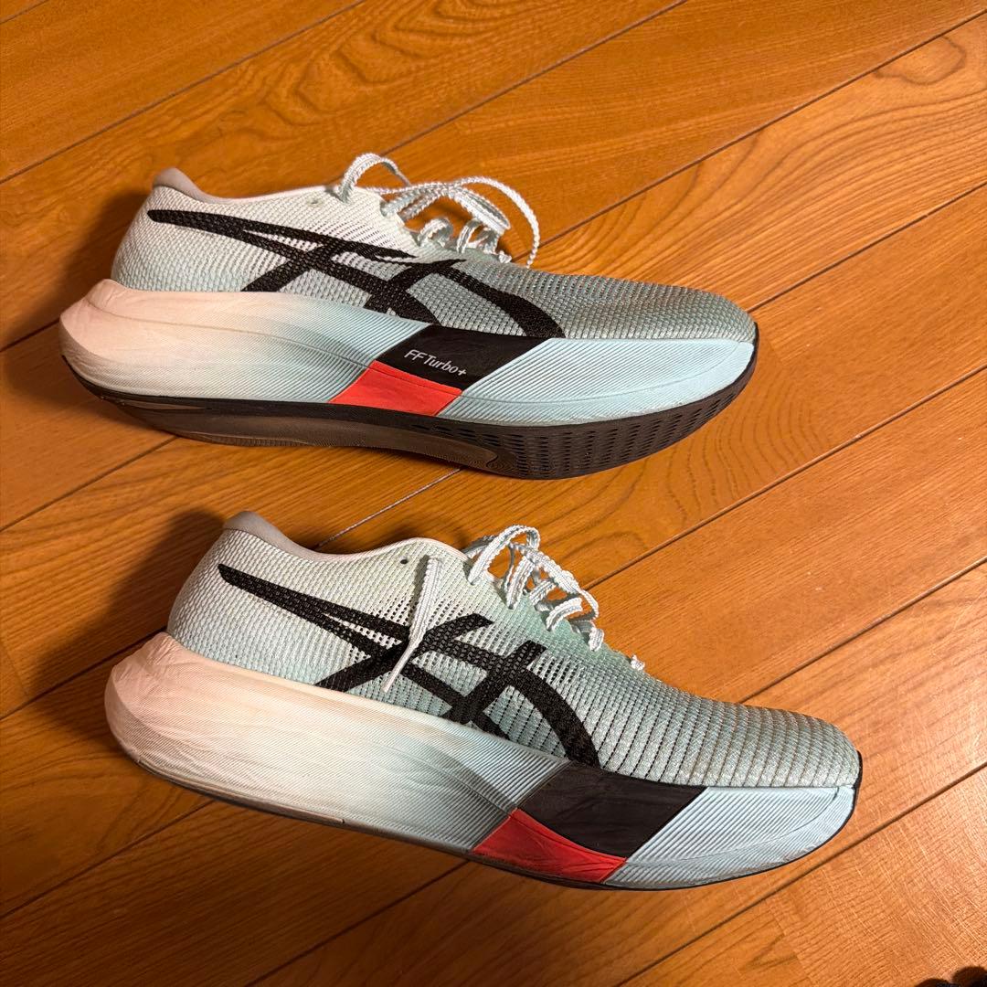 メタスピードエッジパリ　27センチ